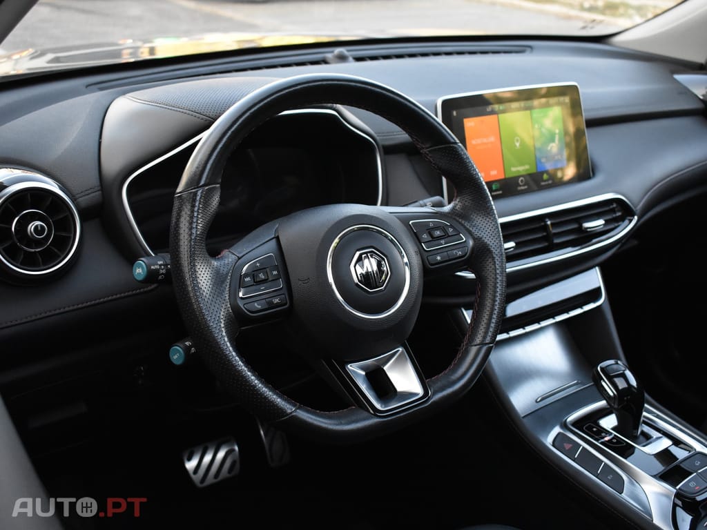 MG EHS 1.5 T-GDI Plug-in Hybrid Luxury