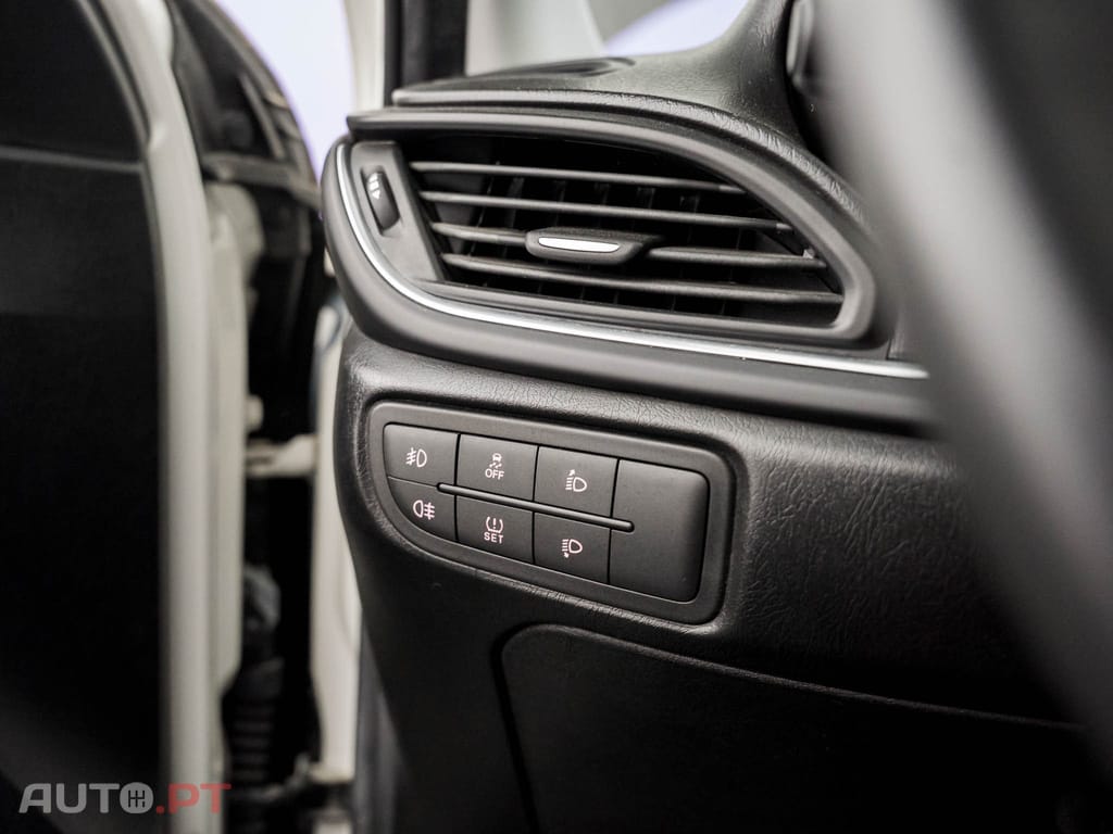 Fiat Tipo 1.3 M-Jet Lounge