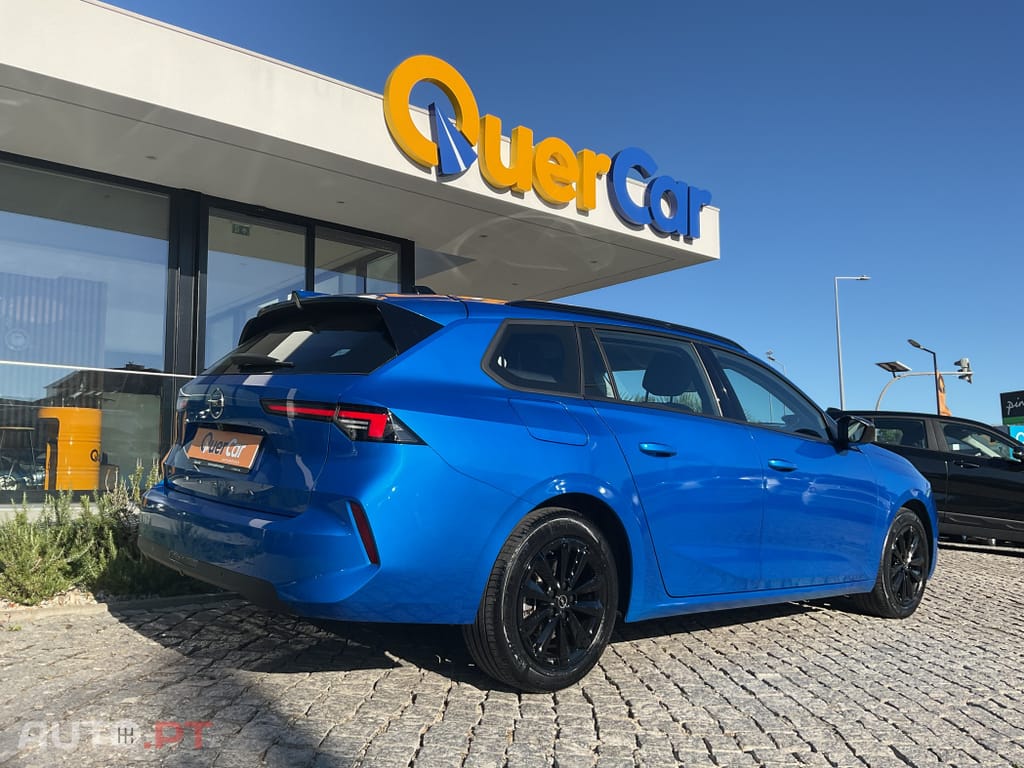 Opel Astra Sports Tourer 1.2 T Edition