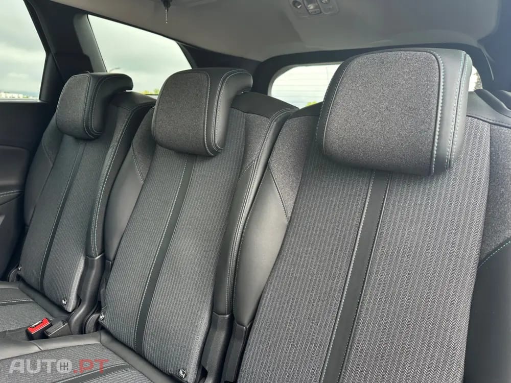Peugeot 5008 1.5 BlueHDi Allure EAT8