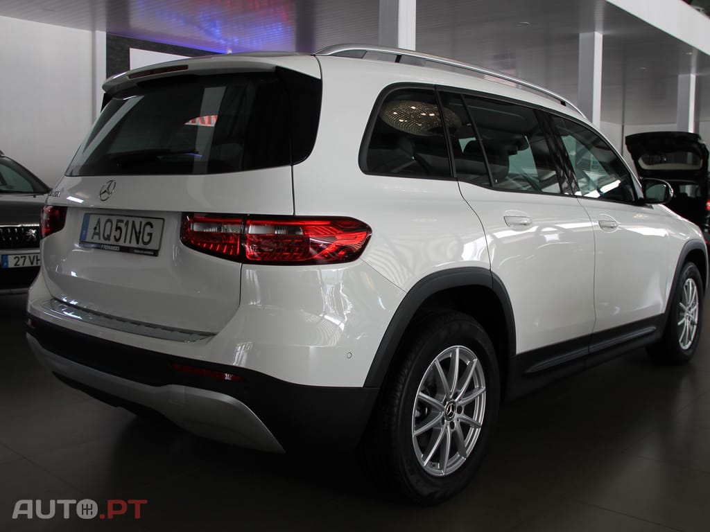 Mercedes-Benz GLB 180 d