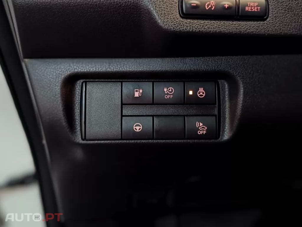 Nissan Leaf N-Connecta Full Led