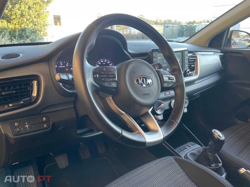 Kia Stonic 1.0 T-GDI Drive