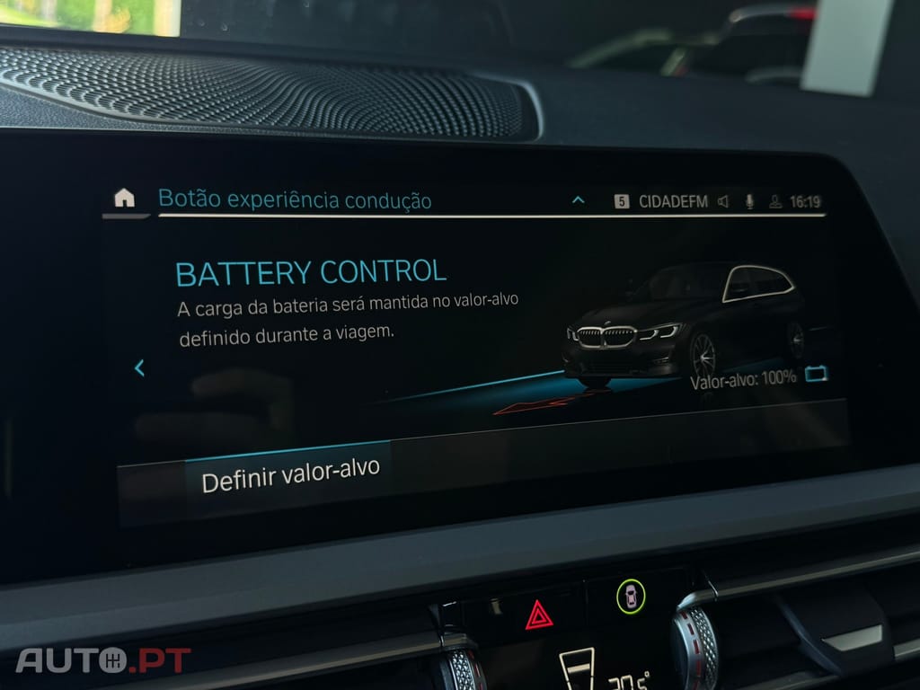 BMW 330 e Touring Auto