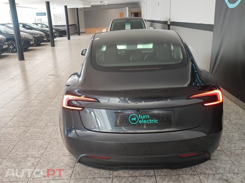 Tesla Model 3 Tração Traseira Premium — fotografia 5