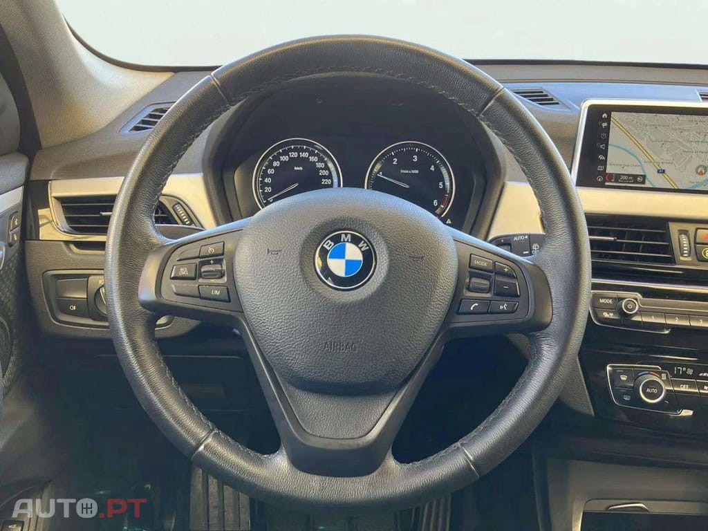 BMW X1 16 d sDrive Advantage