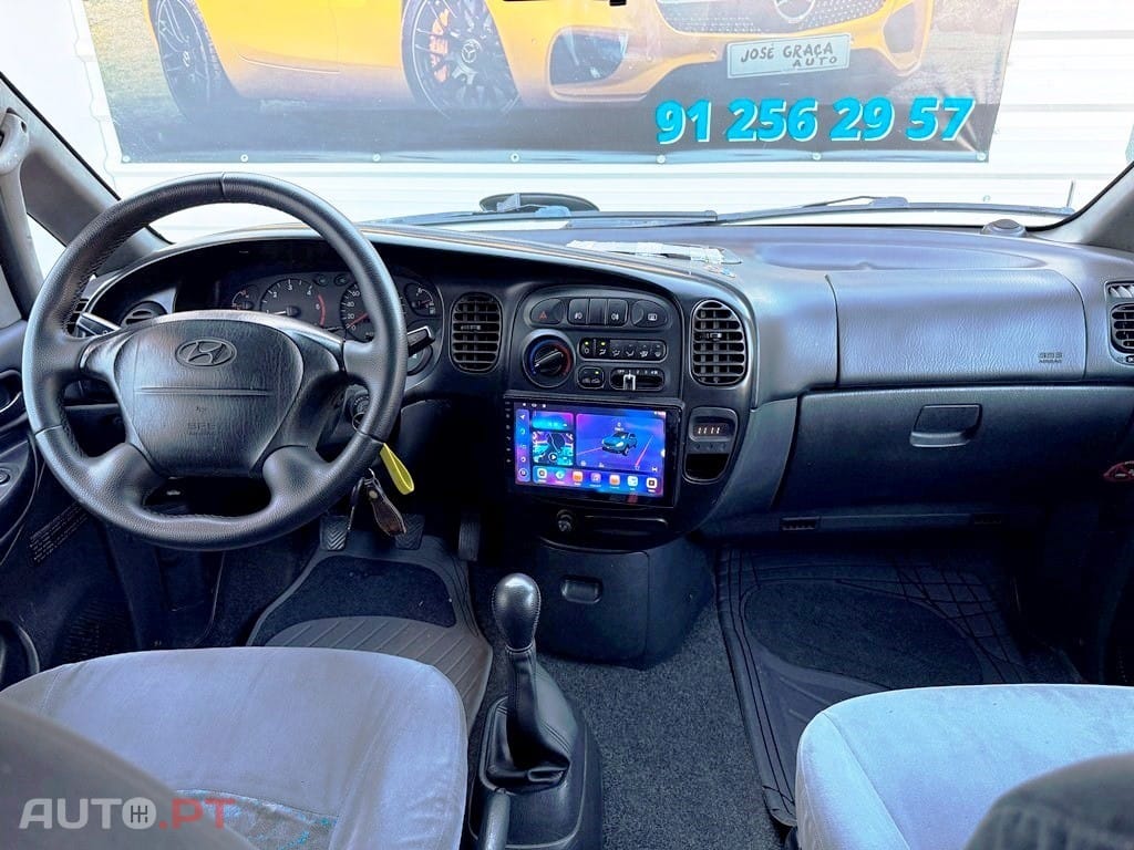 Hyundai H-1 Starex Confort AC