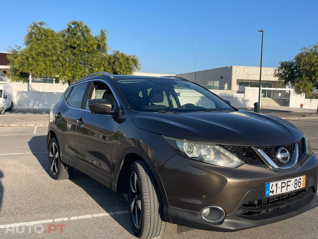 Nissan Qashqai +2 j10