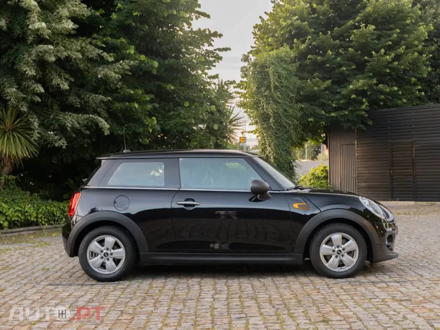 MINI Cooper One