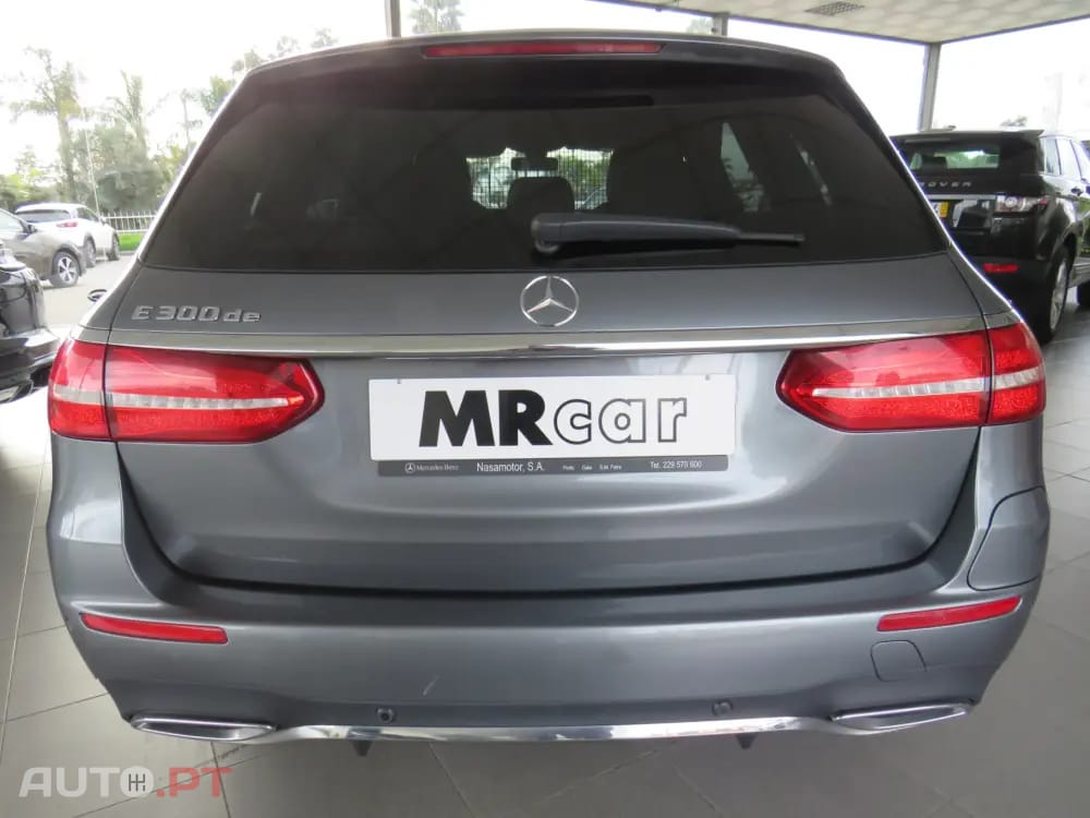 Mercedes-Benz E 300 de AMG Line