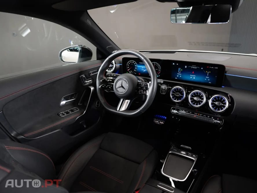 Mercedes-Benz CLA 250 e Shooting Brake AMG Line