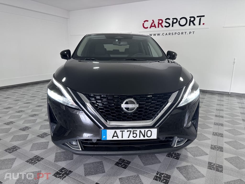 Nissan Qashqai 1.3 DIG-T N-Connecta LED Xtronic