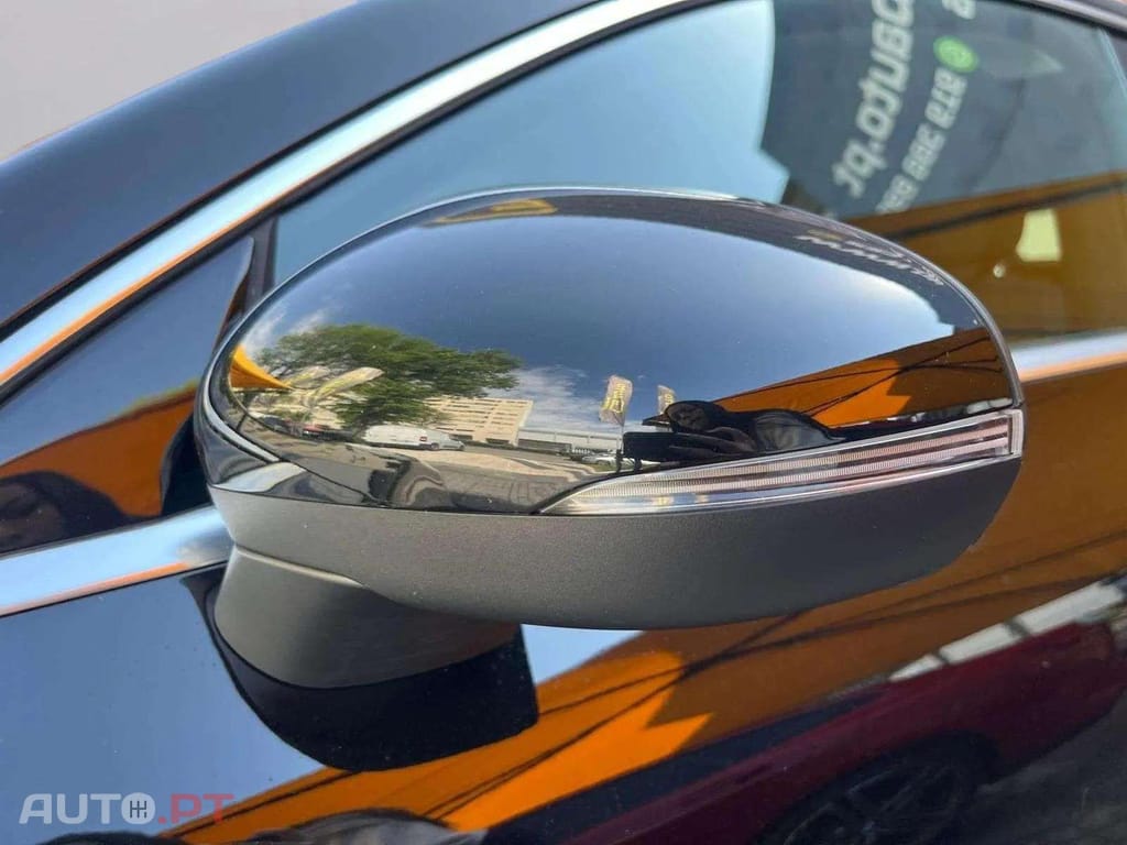 Mercedes-Benz CLA 180 SB DCT 