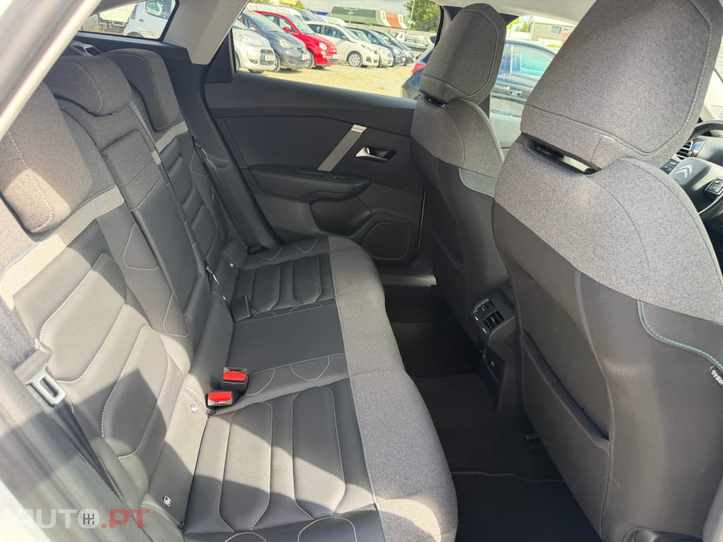 Citroen C4 1.2 PureTech Feel Pack EAT8