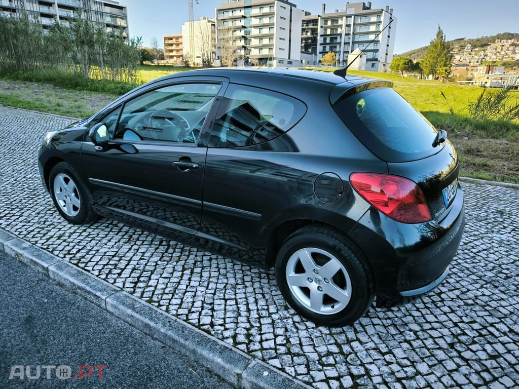 Peugeot 207 1.4 HDi Sport