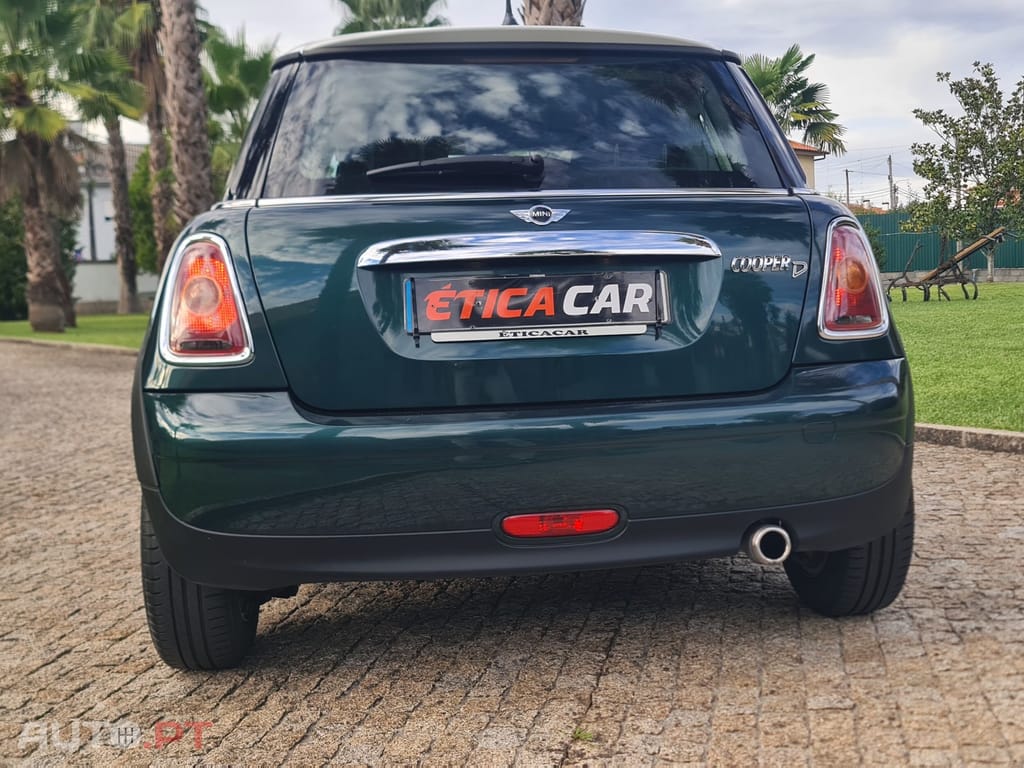 MINI Cooper Outro