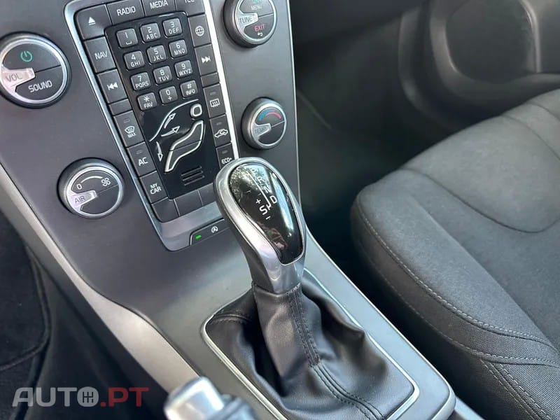 Volvo V40 Cross Country 2.0 D2 Pro Geartronic