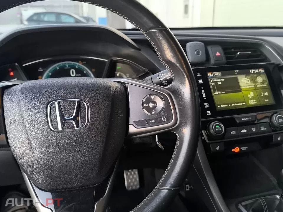 Honda Civic 1.0 i-VTEC Executive Premium