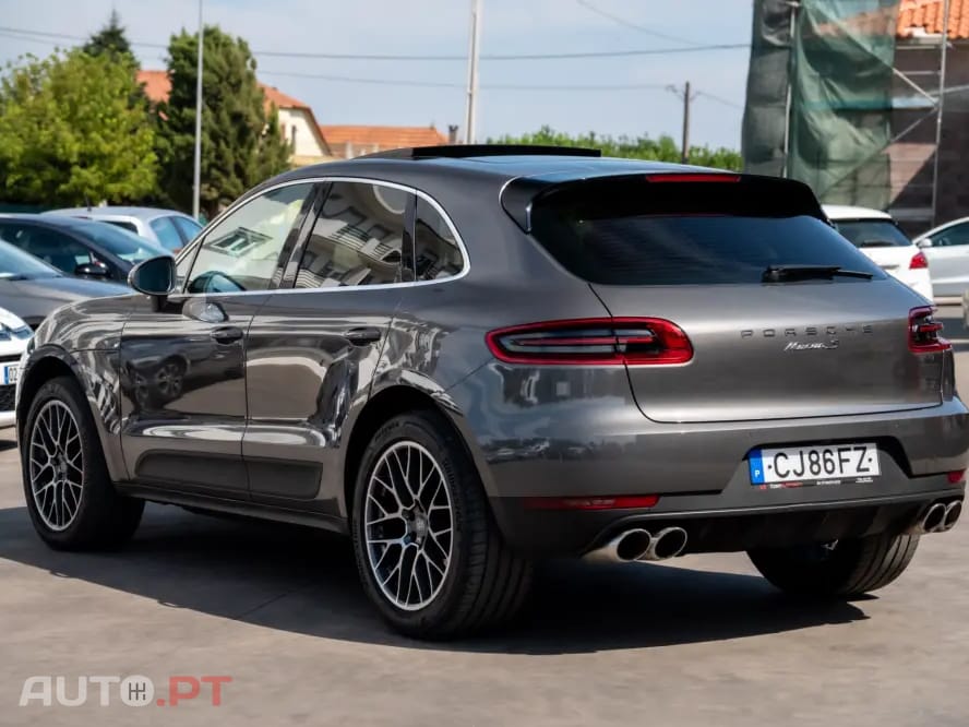 Porsche Macan S