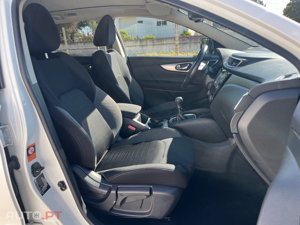 Nissan Qashqai 1.2 DIG-T Tekna Premium S
