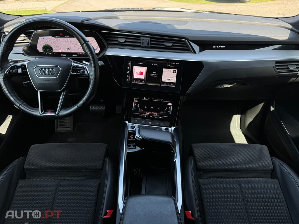 Audi E-Tron 55 quattro S line
