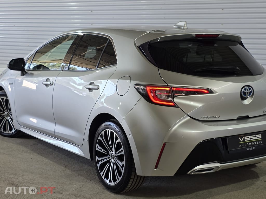 Toyota Corolla 2.0 Hybrid Exclusive