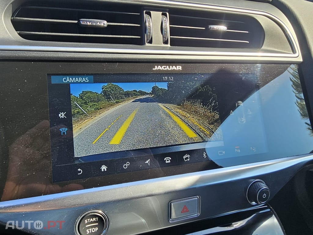 Jaguar I-Pace EV400 AWD SE
