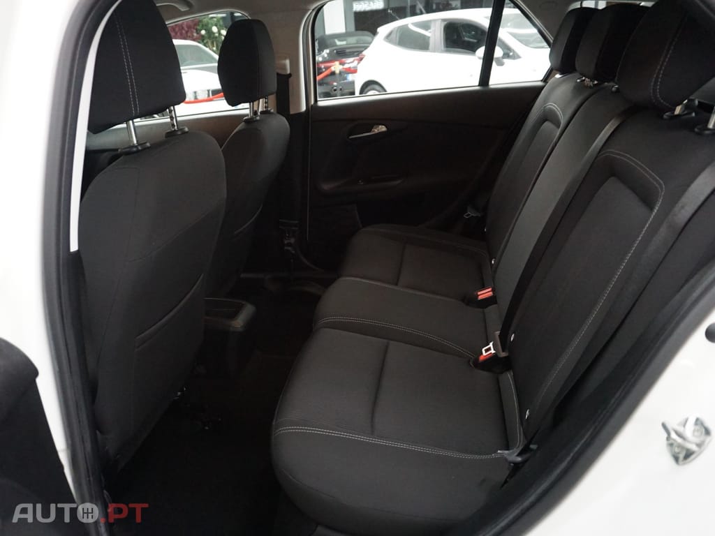 Fiat Tipo 1.6 M-Jet Lounge J17