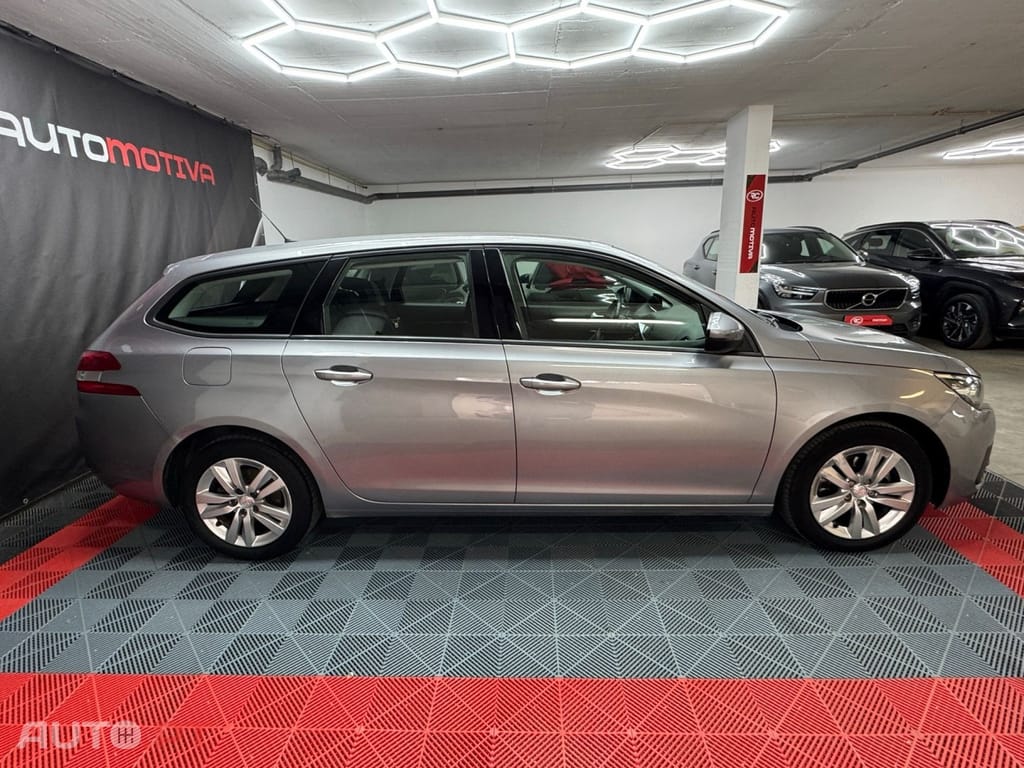 Peugeot 308 SW 1.5 BlueHDi Allure EAT6