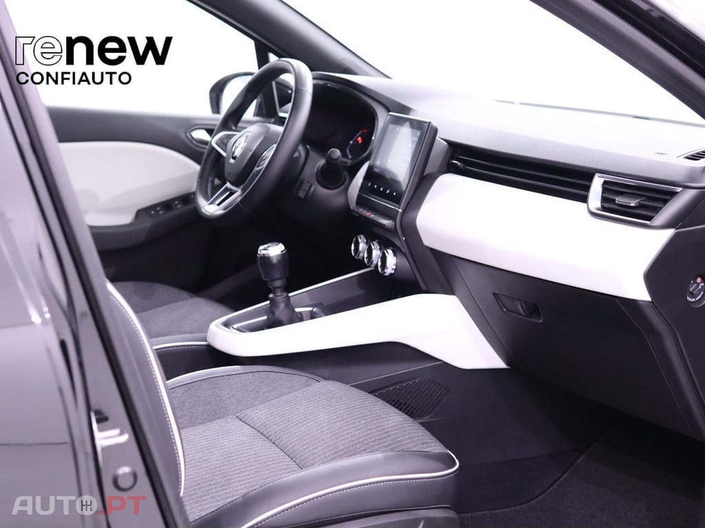 Renault Clio 1.0 TCe Techno Bi-Fuel