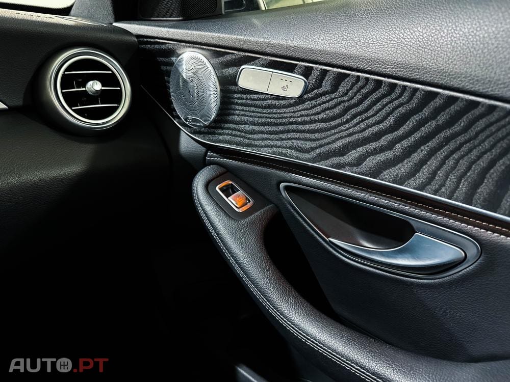 Mercedes-Benz C 350 e 7G-TRONIC AMG Line