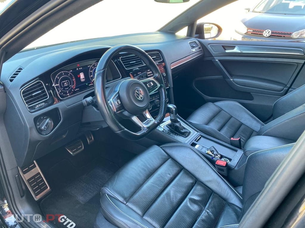 Volkswagen Golf GTD 2.0 TDI SCR DSG