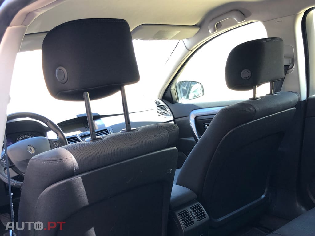 Renault Laguna Laguna III Break Bose Edition