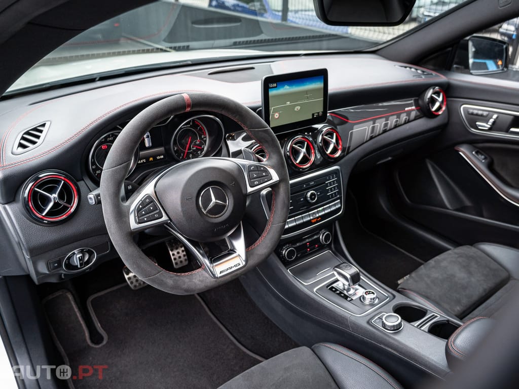 Mercedes-Benz CLA 45 AMG 4-Matic