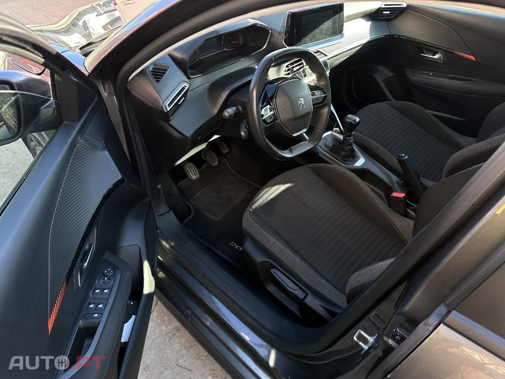Peugeot 208 1.2 PureTech Active Pack