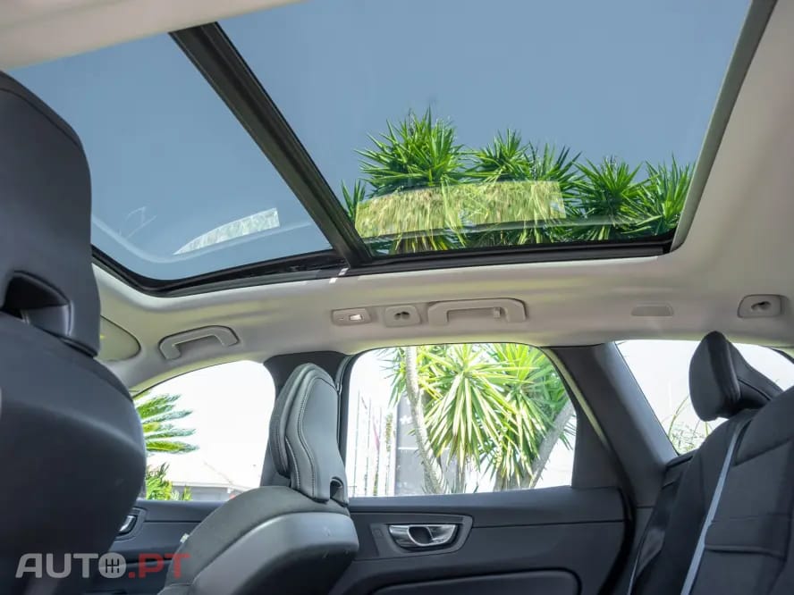 Volvo XC60 T6 AWD Recharge Geartronic Inscription Expression