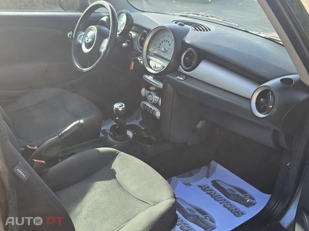 MINI Cooper One 1.4