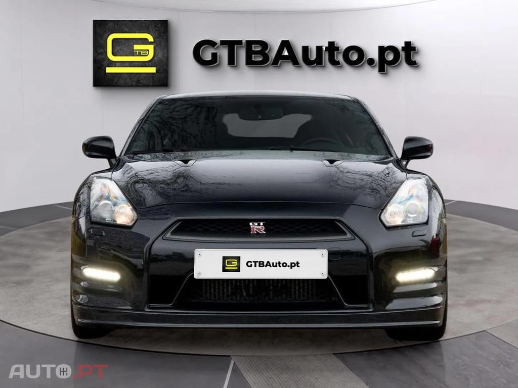 Nissan GT-R Premium