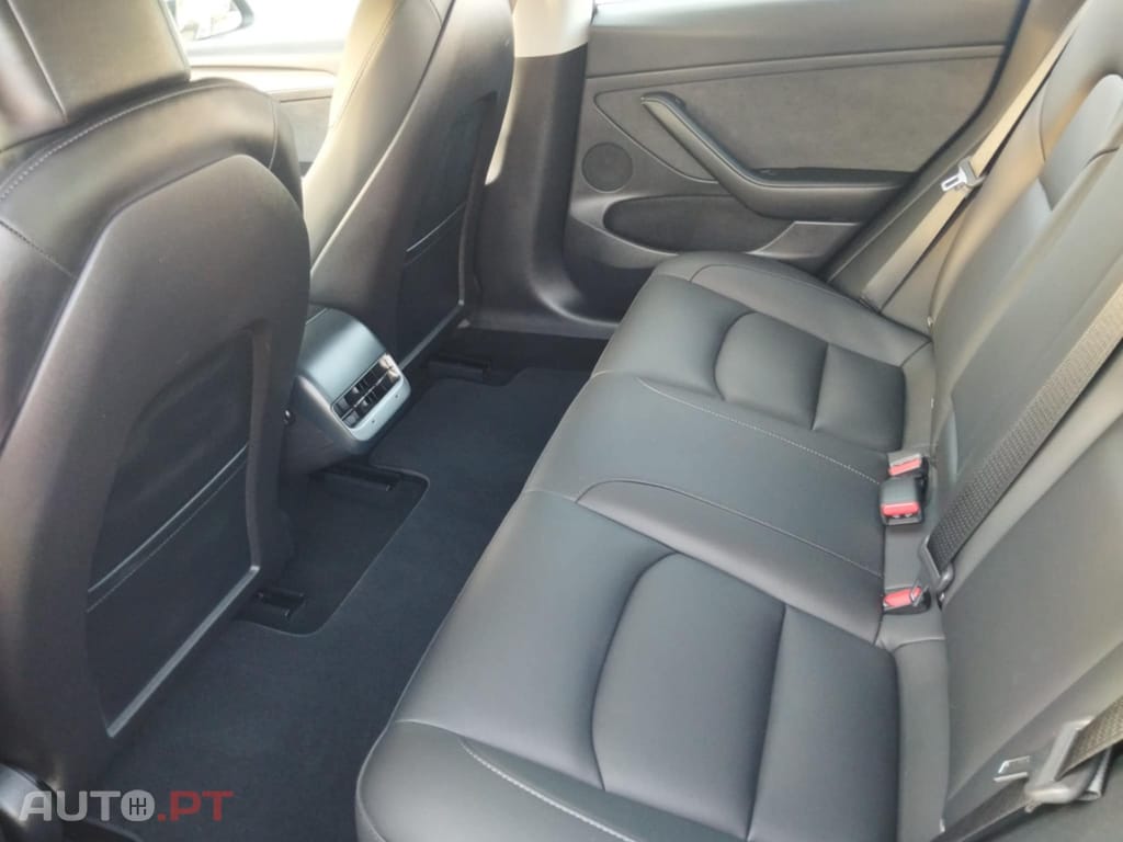 Tesla Model 3 long range dual motor