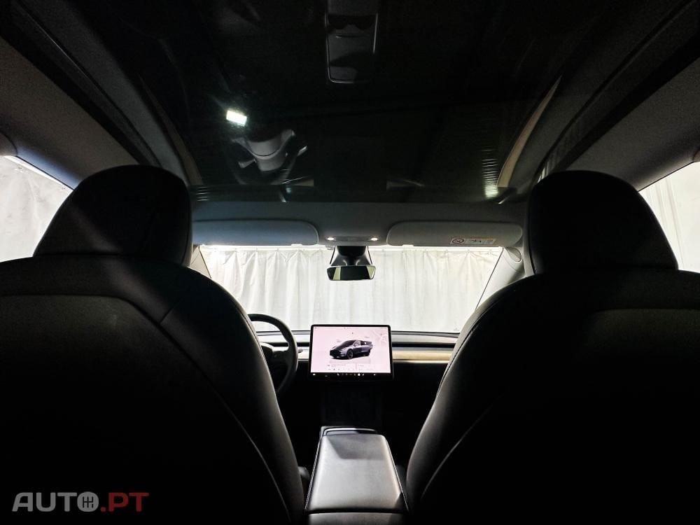 Tesla Model Y Long Range Dual Motor AWD