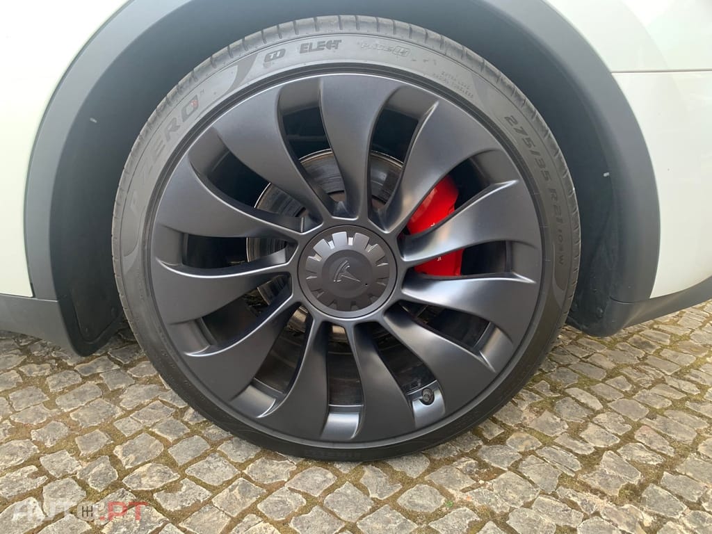 Tesla Model Y Performance Tração Integral