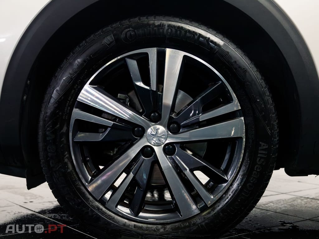 Peugeot 5008 1.5 BlueHDi Allure EAT8