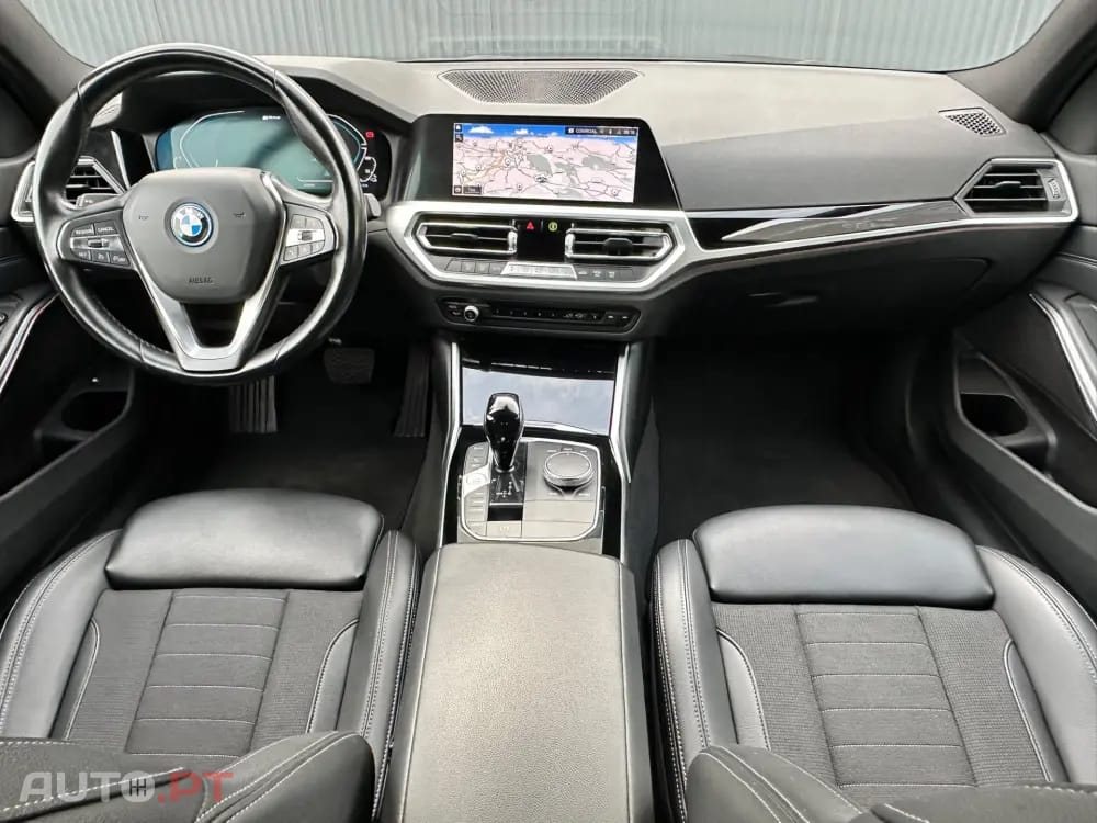 BMW 320 e Line Sport Auto