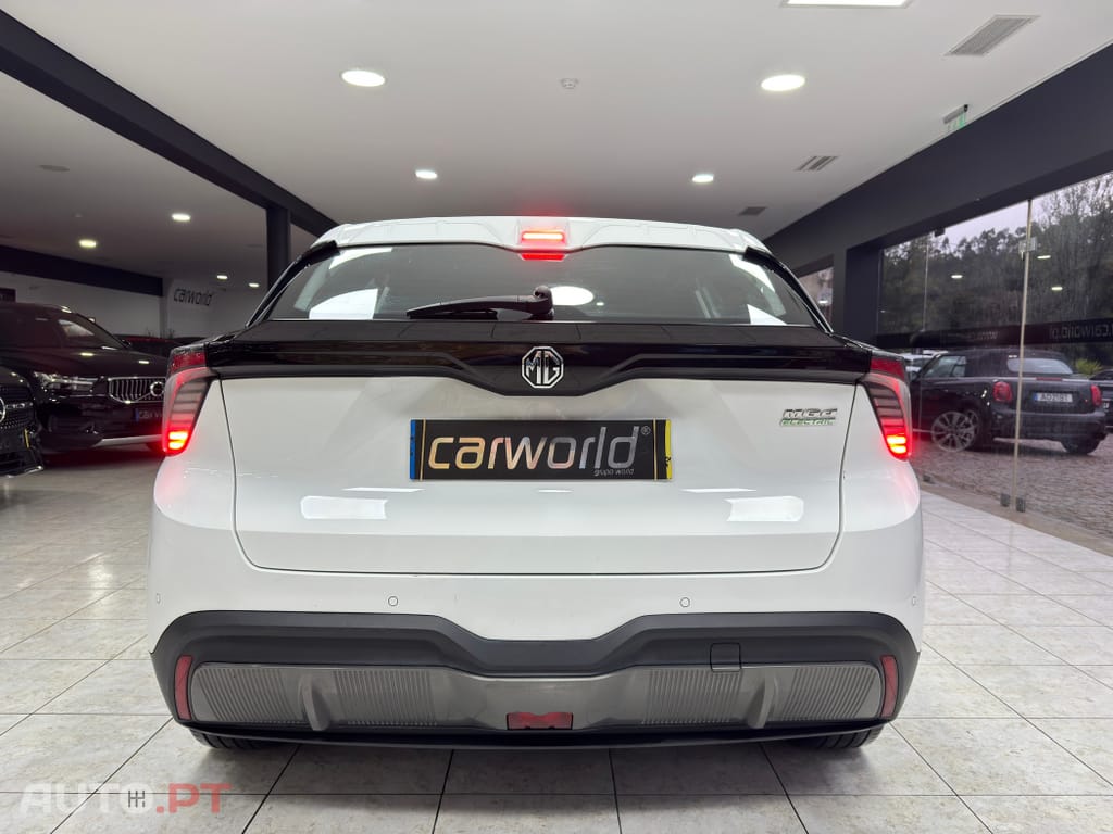 MG MG4 51 kWh Standard