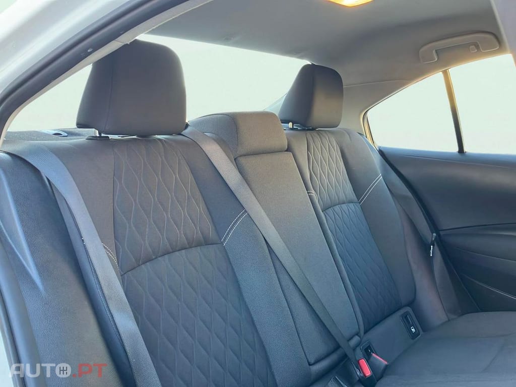 Toyota Corolla Sedan 1.5 VVT-i Comfort