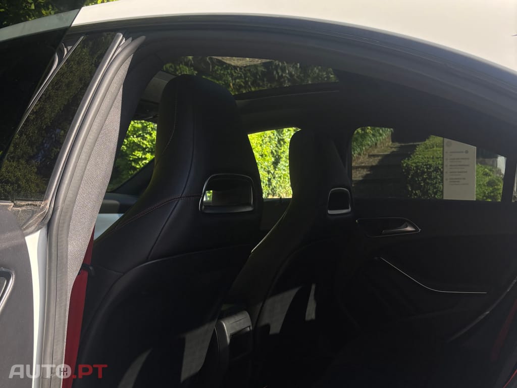 Mercedes-Benz 180 CLA 180 AMG look CLA 45