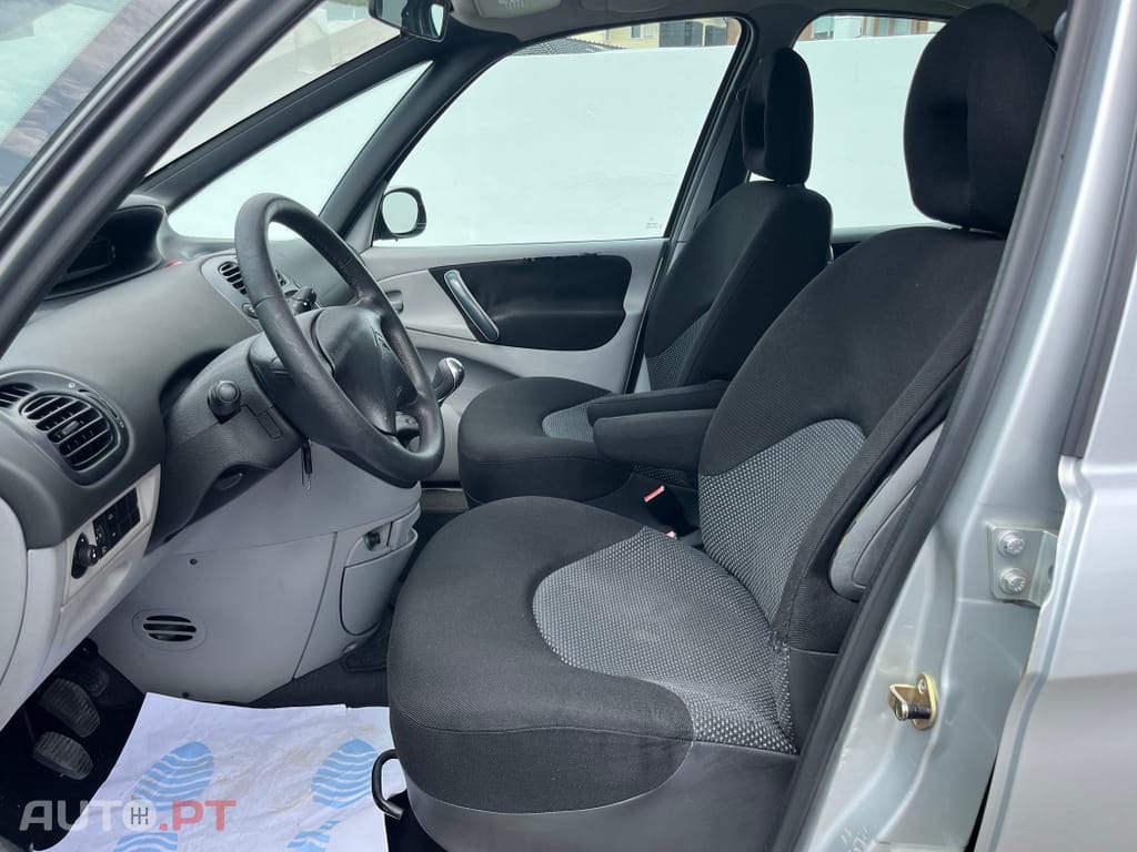 Citroen Xsara Picasso 1.6 HDi Airdream Exclusive