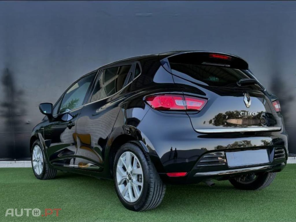 Renault Clio Limited