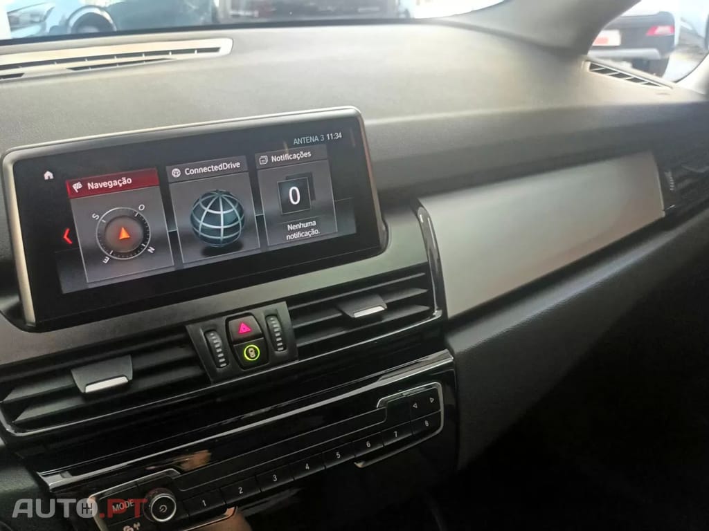 BMW 225 Line Sport