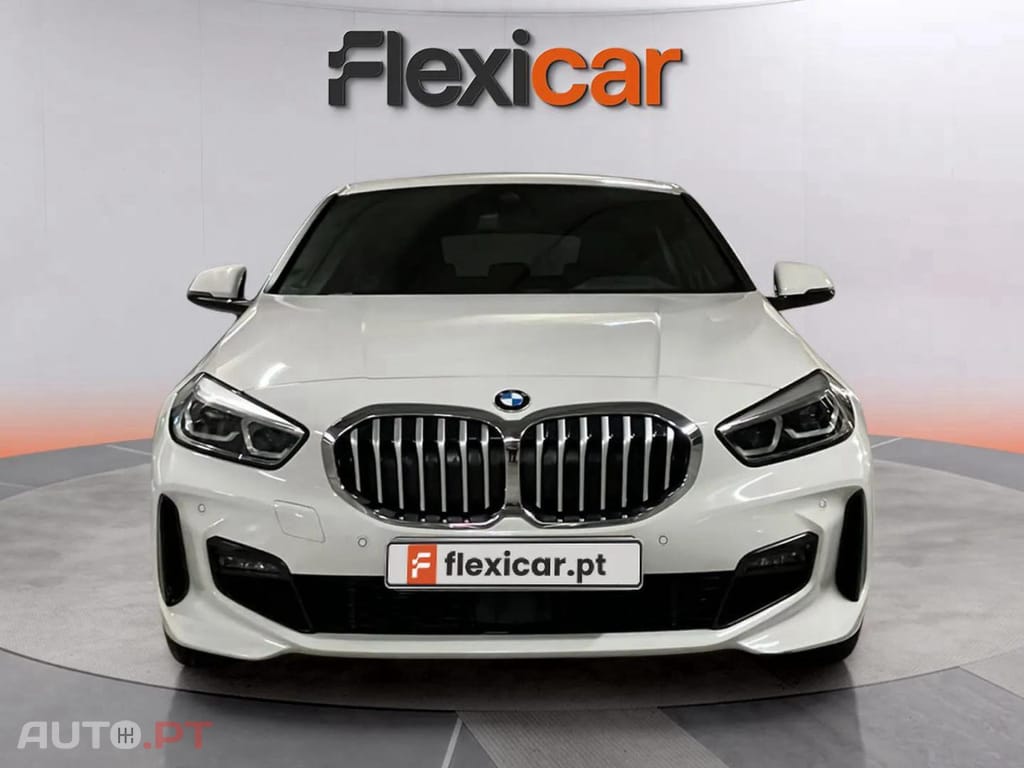 BMW 116 d Pack Desportivo M Auto